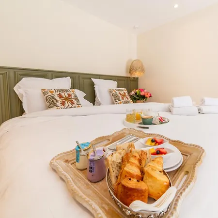 Les Capucines Saint Tropez Hotell 4*