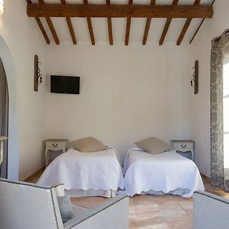 Hotell Les Capucines Saint Tropez 4*