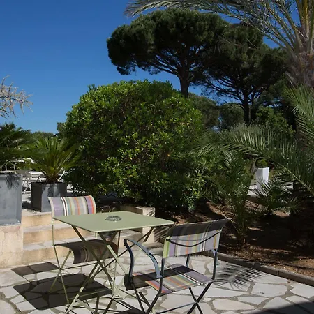 Les Capucines Saint Tropez 4*
